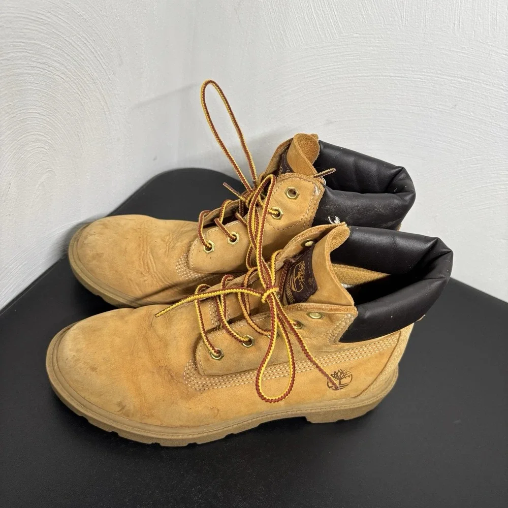 Timberland Big Kid 10960 6 Inch Classic Boots Size 4 Waterproof Workwear Outdoor